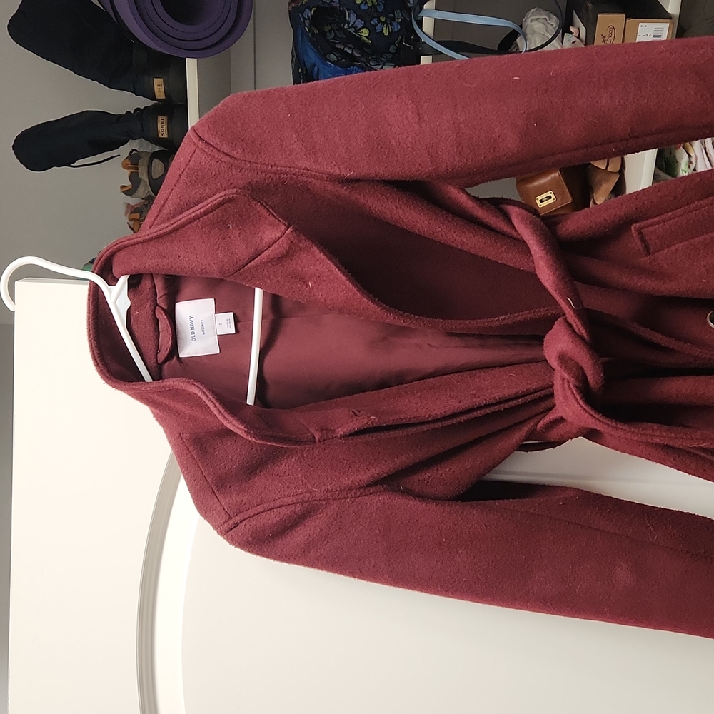 Old navy small maternity peacoat